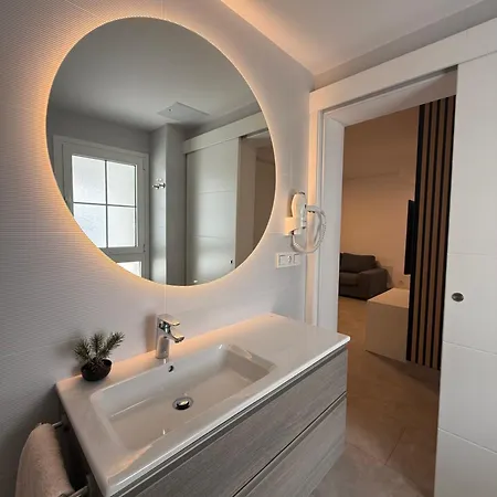 Апартаменты Izaro Atico De Lujo Cerca De Playa Dorada Коста Бланка